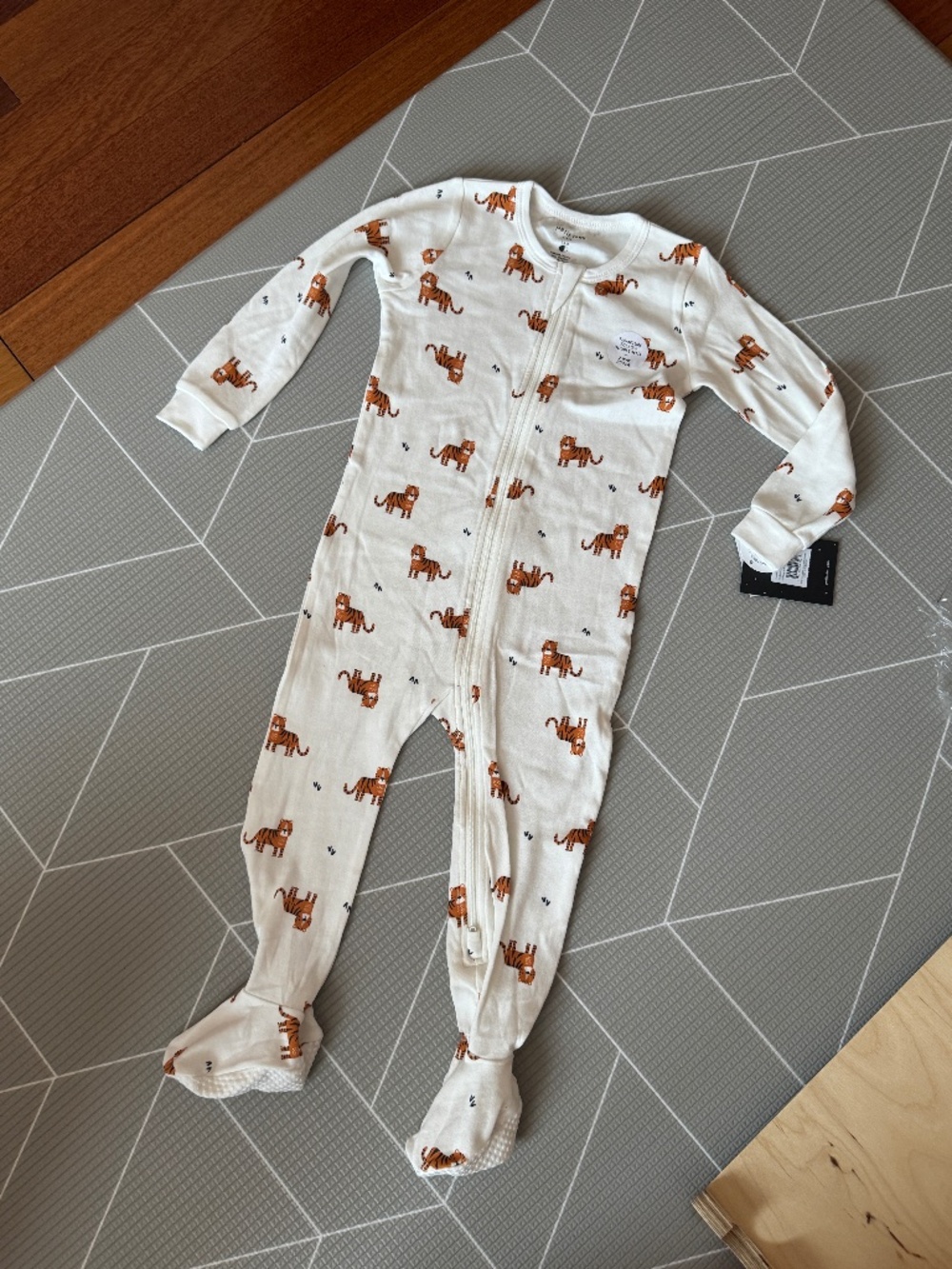 Petit lem tiger pajamas